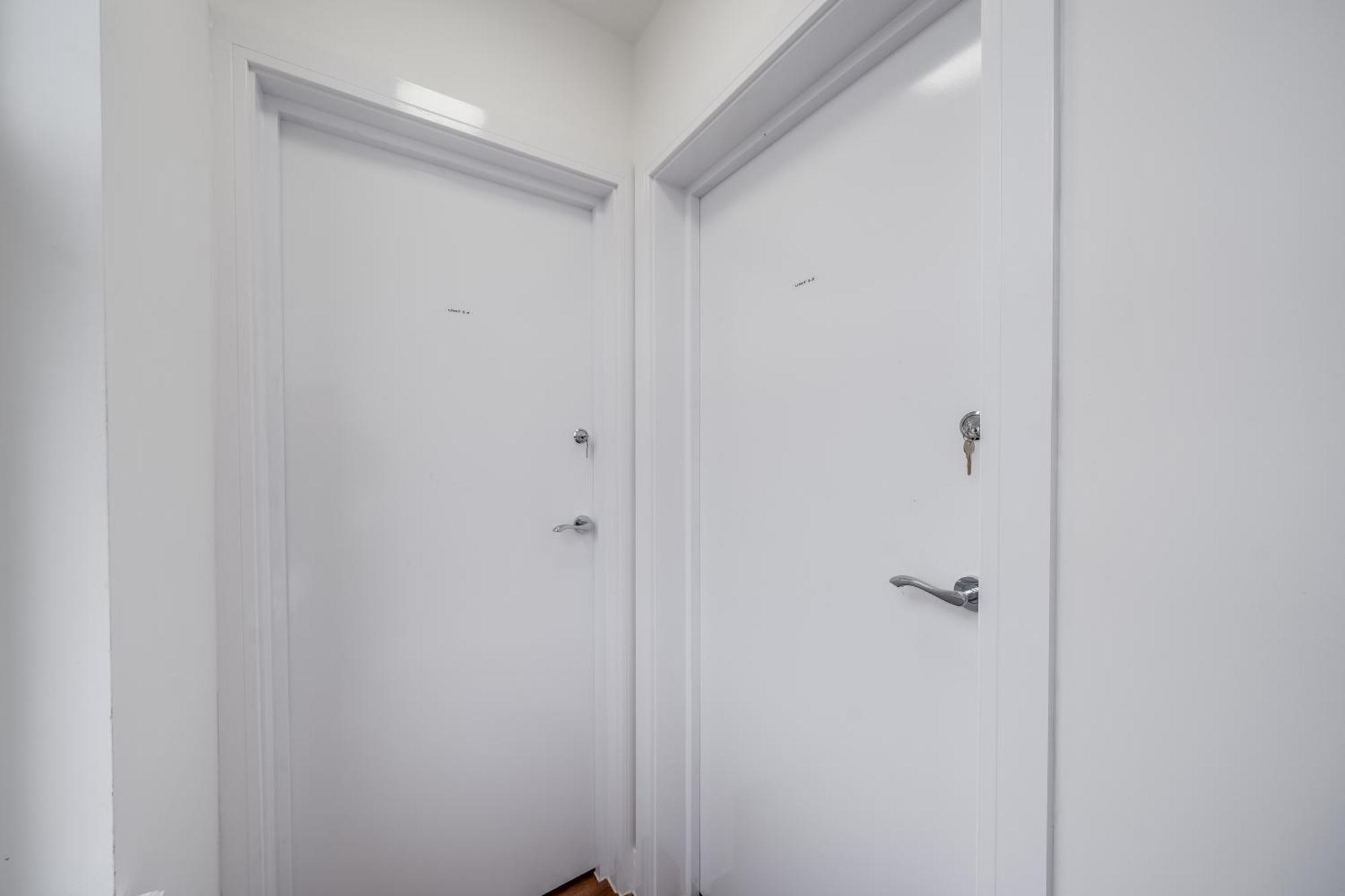 Apartment Camberwell High Spec 6-studio Unit Block